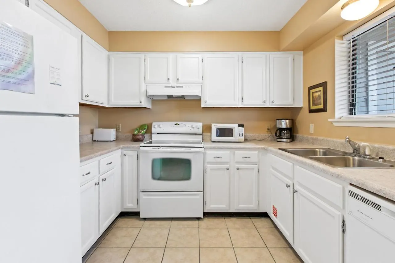 Peach Seashell Apartment Destin 0*,